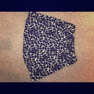 Patterned flare skirt